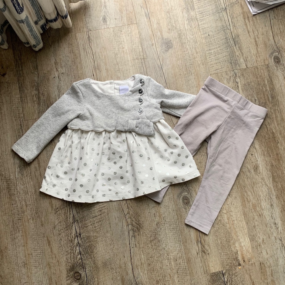 Tahari Baby Girls Silver and White Set